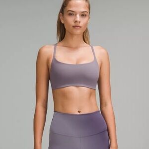NWT lululemon wunder train strappy racer bra